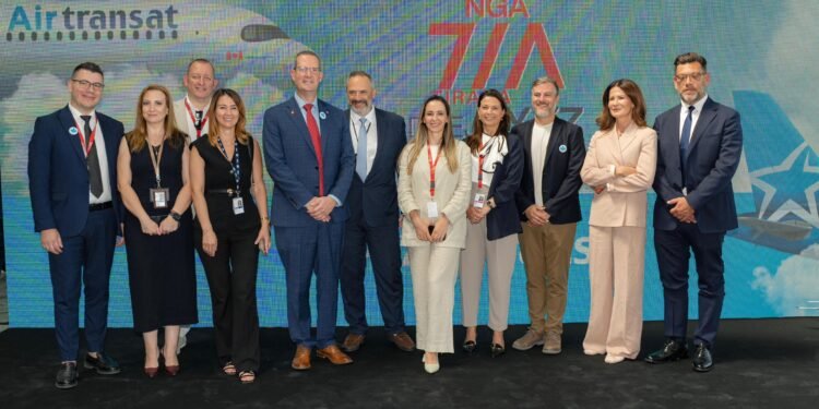 FOTO/ Aeroporti Ndërkombëtar i Tiranës nis fluturimet direkte mes Tiranës dhe Torontos, Kanada
