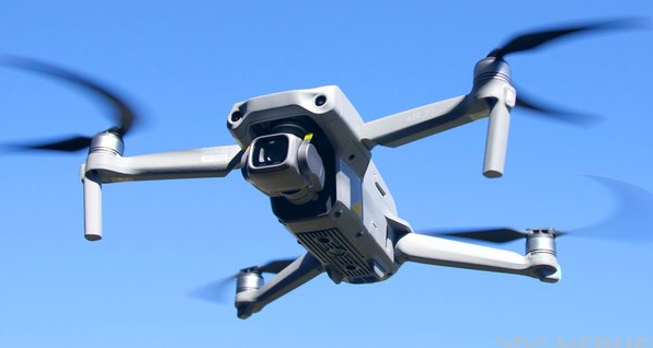 Autoriteti i Aviacionit Civil ndalon sot fluturimin e dronëve pranë Pallatit të Kongreseve