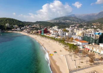“5D Konstruksion” nën sekuestro, i kërkoi Edi Ramës leje ndërtimi për kompleks turistik në Himarë, AZHT e refuzon