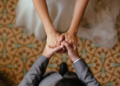 Tre mënyra se si martesa ndikon pozitivisht në shëndet