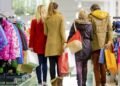 Çmimet në qiell, cilësia përtokë: Veshjet në Shqipëri kushtojnë më shumë se në Europë