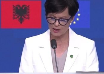 Marta Kos kushtëzon integrimin e Shqipërisë në BE me shfuqizimin e ligjit për Investimet Strategjike dhe atij për Zonat e Mbrojtura