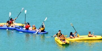 Nga kajaku te agroturizmi, turizmi po tenton të mbajë të rinjtë në Berat: Investimet e BE-së dhe BERZH-it hapin mundësi të reja