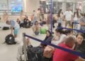 PAPËRGJEGJSHMËRIA/ Wizz Air braktis dhjetëra shqiptarë në Trieste
