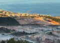 Guroret në Dhërmi dhe Palasë po shkatërrojnë sezonin turistik, gazetarja nxjerr fotot shqetësuese: Bizneset nuk ankohen se kanë frikë!