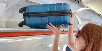 BE, rregulla të reja për fluturimet: Valixhe e vogël e përfshi në biletë, por kjo pritet të rrisë çmimet