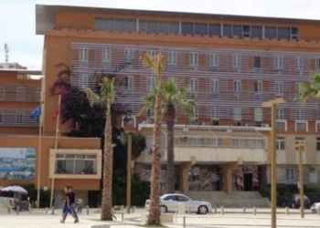 EMRAT/ Aksion në Kadastrën e Durrësit, 12 të arrestuar dhe nën hetim për tjetërsim pronash