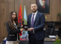 Drejtori i Përgjithshëm i AMP-së, Klevis Qose, pret në takim përfaqësuesit e ICITAP dhe Ambasadës së SHBA-së