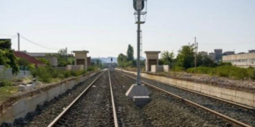 Dështon tenderi 16 mln euro për zgjatjen e hekurudhës Tiranë-Durrës