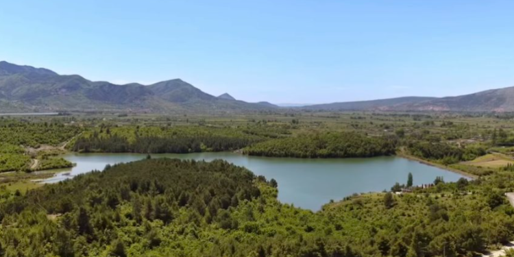 Shqipëria bëhet pjesë e “Best Tourism Villages 2026”