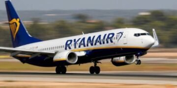 Po fluturonte nga Londra drejt Tiranës, avioni i “Ryanair” bën ulje urgjente në Luksemburg