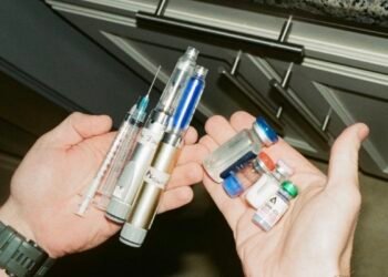 FDA drejt lejimit të peptideve të diskutueshme, pavarësisht paralajmërimeve për rreziqe