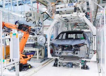 “Tepër i madh për të mbijetuar”. Ç’po ndodh me Volkswagen, krenarinë e Gjermanisë?