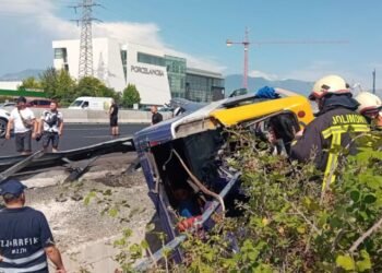 Aksidentet, Shoqata e Siguruesve shpjegon të drejtat dhe detyrimet e pasagjerëve që udhëtojnë me transport publik