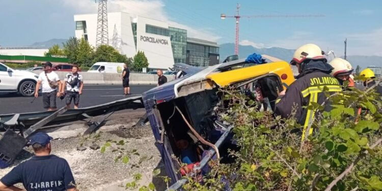 Aksidentet, Shoqata e Siguruesve shpjegon të drejtat dhe detyrimet e pasagjerëve që udhëtojnë me transport publik