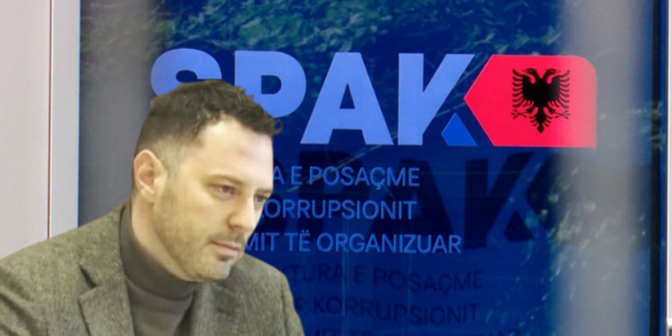 Aferat me Engjëll Hoxhën e EUROMED për barnat, SPAK merr të pandehur Kreshnik Tërnovën e KPP, hijet e AKSHI-t dhe një dëshmi “bombë”
