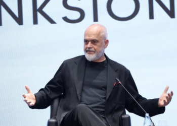 Rama: Forcimi i lekut sukses i ekonomisë shqiptare, analistët s’dinë çfarë flasin