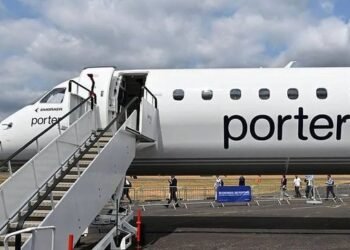 Fëmija refuzoi rripin e sigurimit, piloti anulon fluturimin: Nis debati për sigurinë në avion