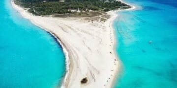Plazhi shqiptar mes 10 plazheve të Europës ku duhet shkuar patjetër