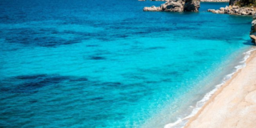 Blogu spanjoll i udhëtimeve: Shqipëria, destinacion për t’u vizituar gjatë gjithë vitit