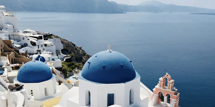 Këto janë destinacionet më të mbingarkuara me turistë në Europë
