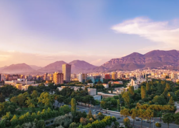 “Forbes”: Tirana shpallet qyteti më ekonomik i Evropës për t’u vizituar në shtator