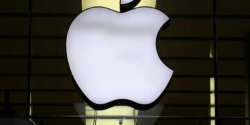 Bien aksionet, Apple rrezikon të humbë 500 miliardë dollarë