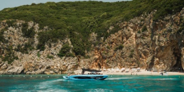 “Toronto Star”: Shqipëria, nga izolimi te destinacioni më i kërkuar i Europës