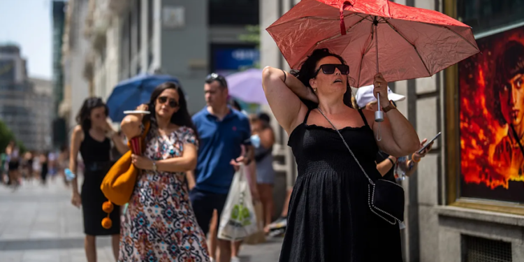 Udhëzimet spanjolle për menopauzën bazohen në të dhëna nga studime te burrat, autoritetet kërkojnë rishikim