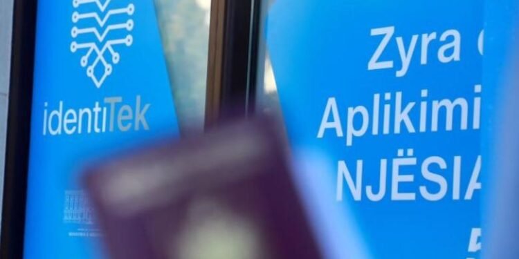 Tarifat e larta të pasaportave dhe ID-ve i sjellin IDENTITEK-ut miliona euro fitime
