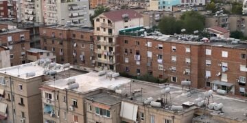 Hap pas hapi/ Si regjistrohen në e-Albania banesat e vjetra të përfituara para vitit 1991