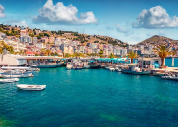 “Travel off Path”: Shqipëria fiton terren në Mesdhe, Saranda kryeson bumin turistik