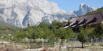 Sa kushton turizmi malor në Shqipëri? Nga Dajti te Alpet dhe Korabi, çmimet për çdo buxhet