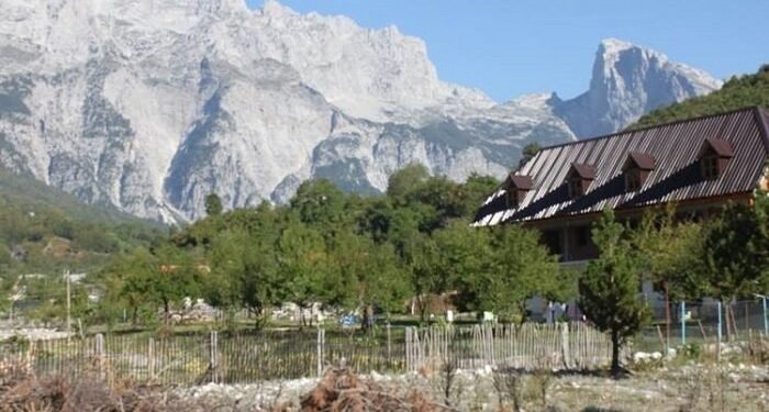 Sa kushton turizmi malor në Shqipëri? Nga Dajti te Alpet dhe Korabi, çmimet për çdo buxhet