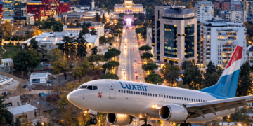 LuxAir njofton nisjen e fluturimeve direkte drejt Tiranës
