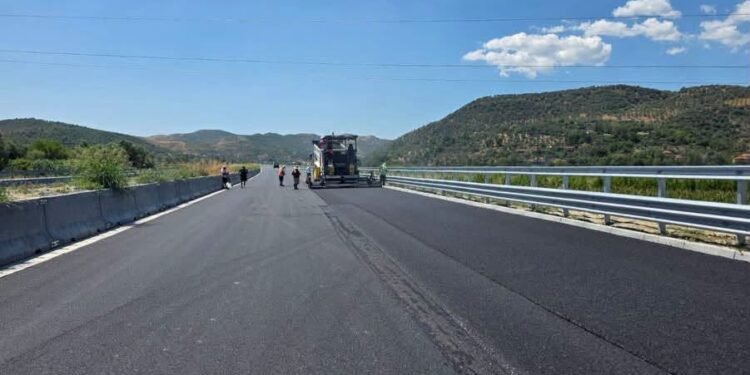 ARRSH: Drejt përfundimit 6 fazat e para të aksit Elbasan-Rrogozhinë