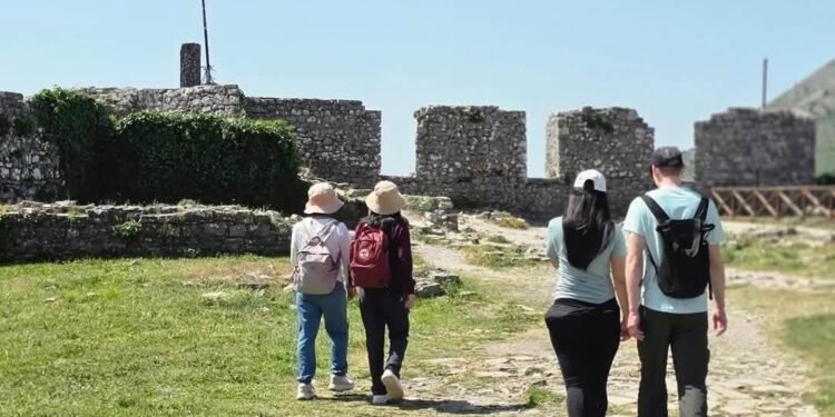 Gati 1.1 milionë vizitorë në sitet kulturore, kryeson Kalaja e Gjirokastrës