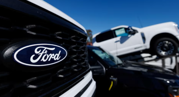 Ford tërheq nga tregu rreth 223 mijë automjete për probleme me depozitat e karburantit