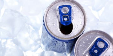 STUDIMI/ Pijet energjike shkaktojnë pagjumësi, humbje kujtese dhe obezitet tek të rinjtë