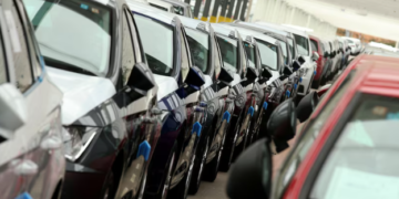 Rivalët kinezë fitojnë terren, Seat i Volkswagen rrezikon fundin