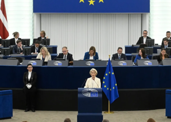 Von der Leyen: AI në shëndetësi duhet të ndihmojë mjekët, jo t’i zëvendësojë ata