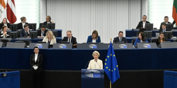 Von der Leyen: AI në shëndetësi duhet të ndihmojë mjekët, jo t’i zëvendësojë ata