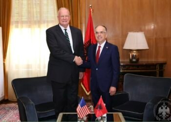 Begaj pret ambasadorin e ri amerikan: SHBA, partner i pazëvendësueshëm për Shqipërinë