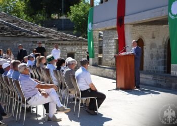 Presidenti Begaj nga Teqeja e Frashërit: Vatër e dijes, identitetit dhe atdhedashurisë