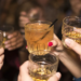 Konsumimi i alkoolit gjatë adoleshencës mund të lërë pasoja afatgjata në tru