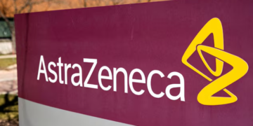 Rezultate premtuese nga AstraZeneca dhe Hutchmed për trajtimin e kancerit të mushkërive