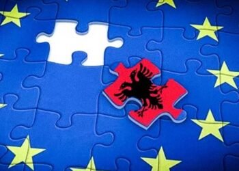 Shtet-formimi dhe Llogaridhënia Politike përmes Politikës së Zgjerimit të Bashkimit Evropian