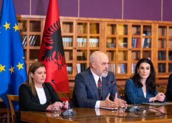 Ndryshimi i ligjit. a po tenton Rama të zbusë masakrën me pronat në Kadastër gjatë epokës së “Dyshes”?