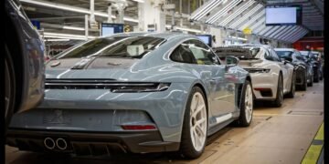 Thellohet kriza në tregun europian të makinave, Porsche planifikon të shkurtojë mijëra vende pune