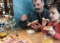 Nisma e veçante në restorantet italiane: Telefonat dorëzohen, jo në tavolinë